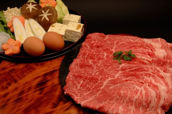 神戸ビーフ すき焼き(モモ)600g