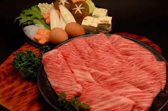 神戸ビーフ すき焼き(肩ロース)500g