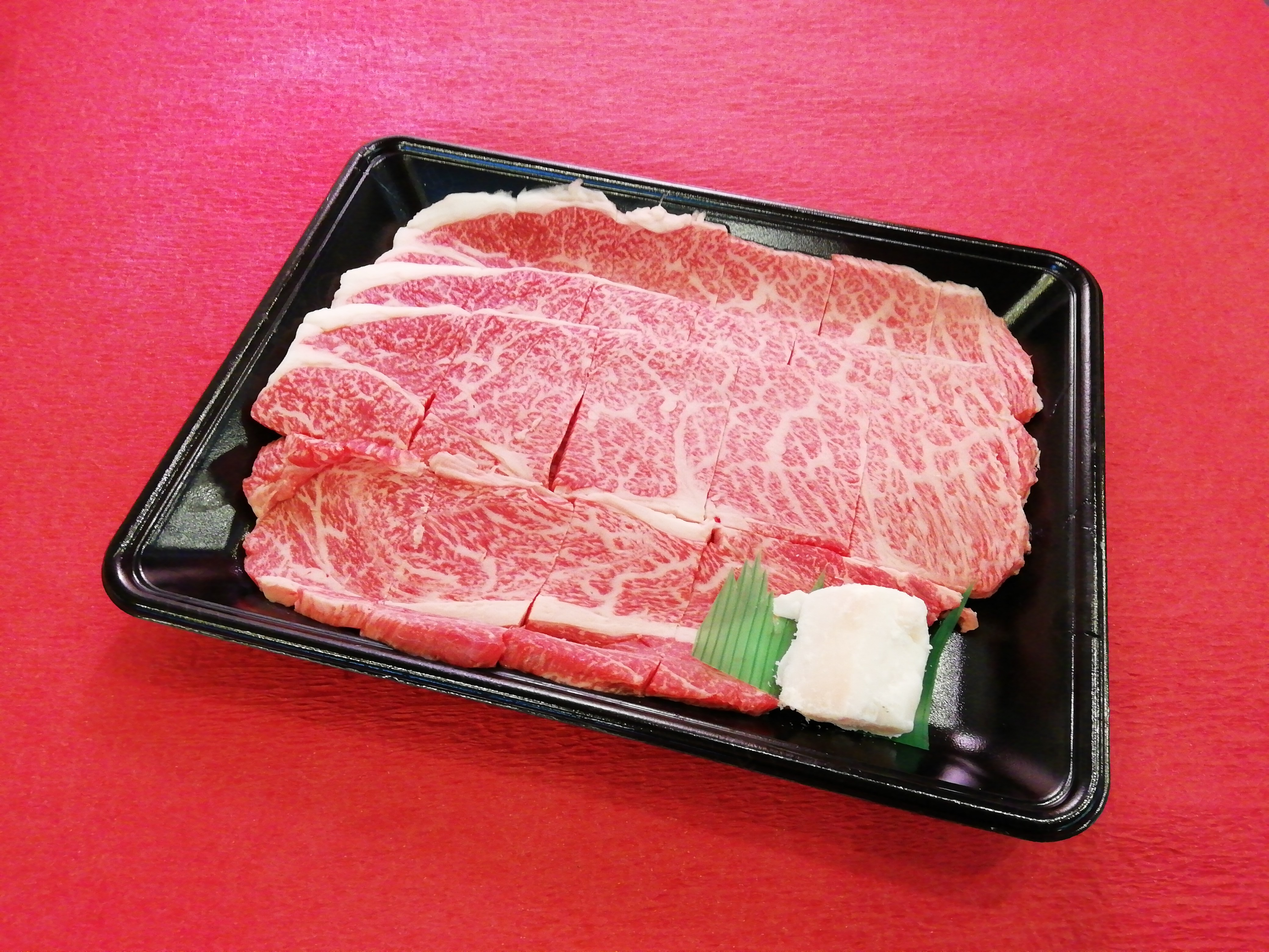 飛騨牛　霜降りカタロース焼肉（440ｇ）