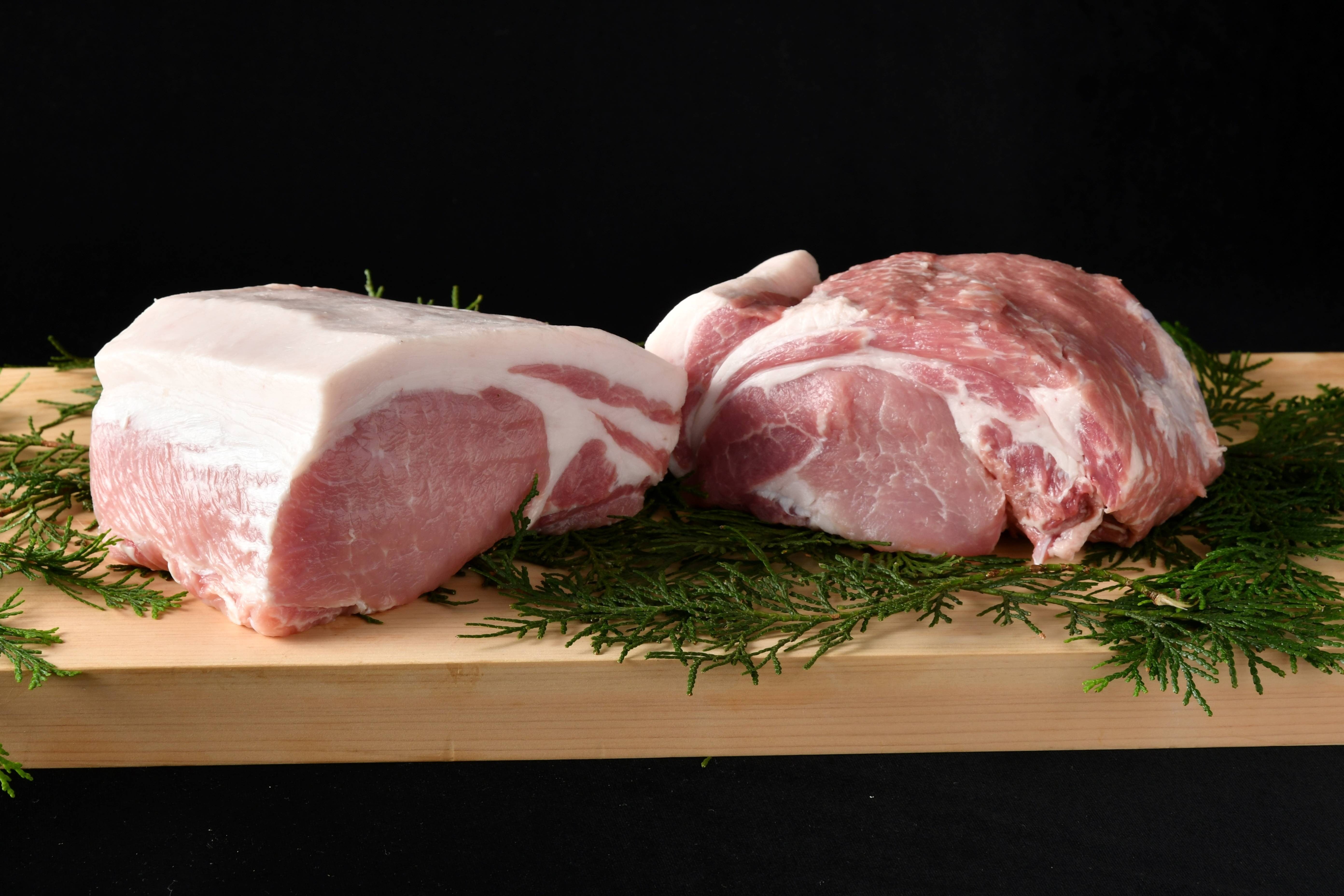 こだわり肉のごちそうギフト 紅梅 【カード式ギフト対応】　掲載点数　32点